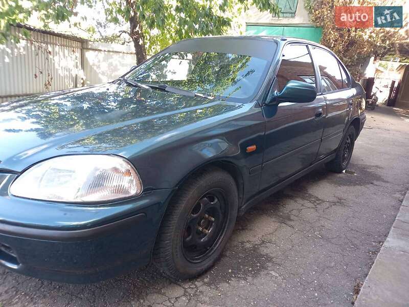 Седан Honda Civic 1998 в Первомайську