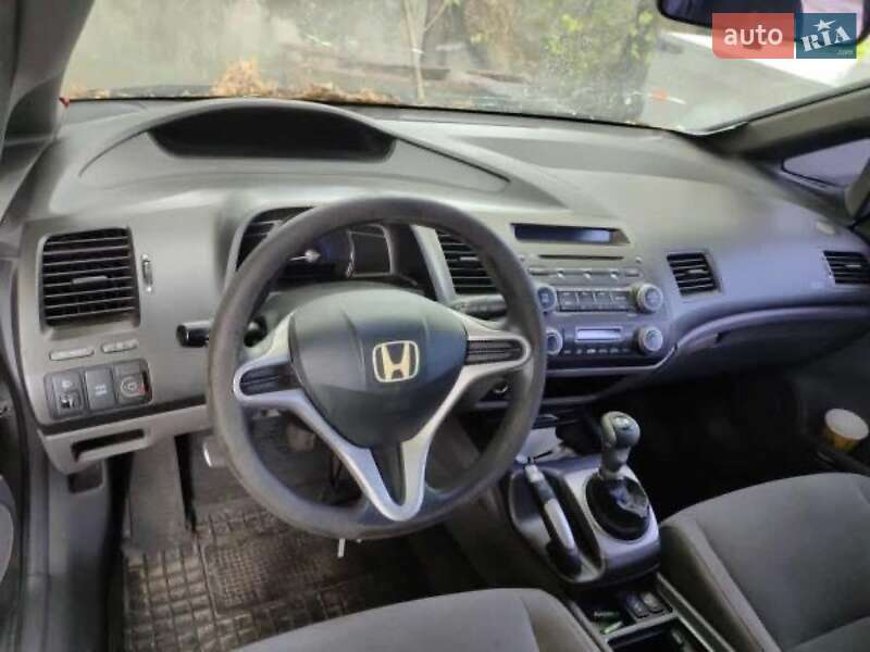 Седан Honda Civic 2007 в Киеве