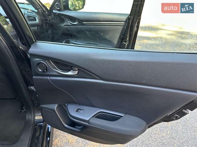 Хетчбек Honda Civic 2017 в Києві