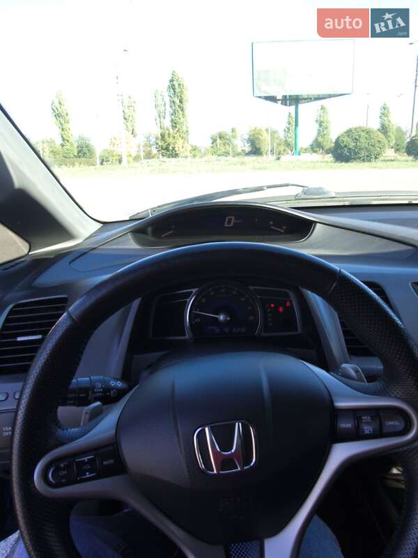 Седан Honda Civic 2008 в Кременчуці