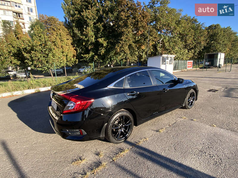 Седан Honda Civic 2020 в Киеве