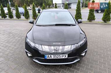 Хэтчбек Honda Civic 2008 в 