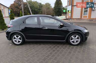 Хэтчбек Honda Civic 2008 в 
