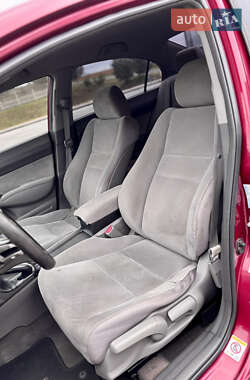 Хэтчбек Honda Civic 2007 в 
