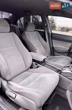 Хэтчбек Honda Civic 2007 в 