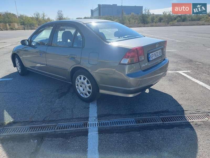 Седан Honda Civic 2004 в Запорожье