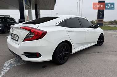 Седан Honda Civic 2017 в 