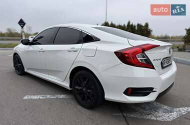 Седан Honda Civic 2017 в 