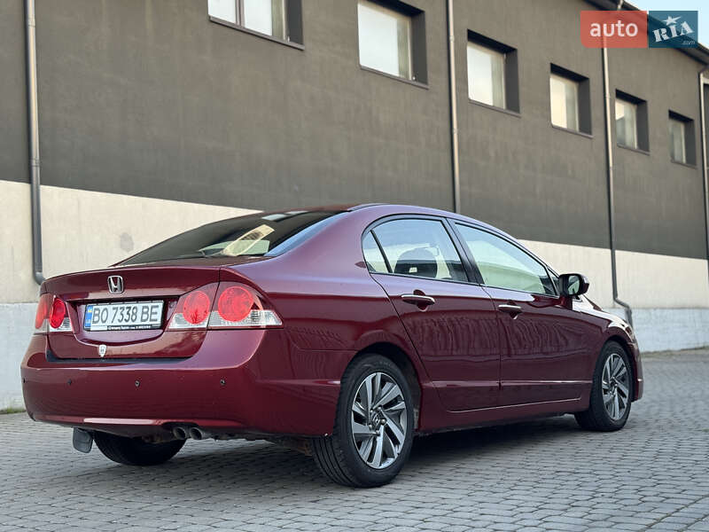 Седан Honda Civic 2006 в Тернополе