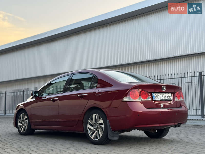 Седан Honda Civic 2006 в Тернополе