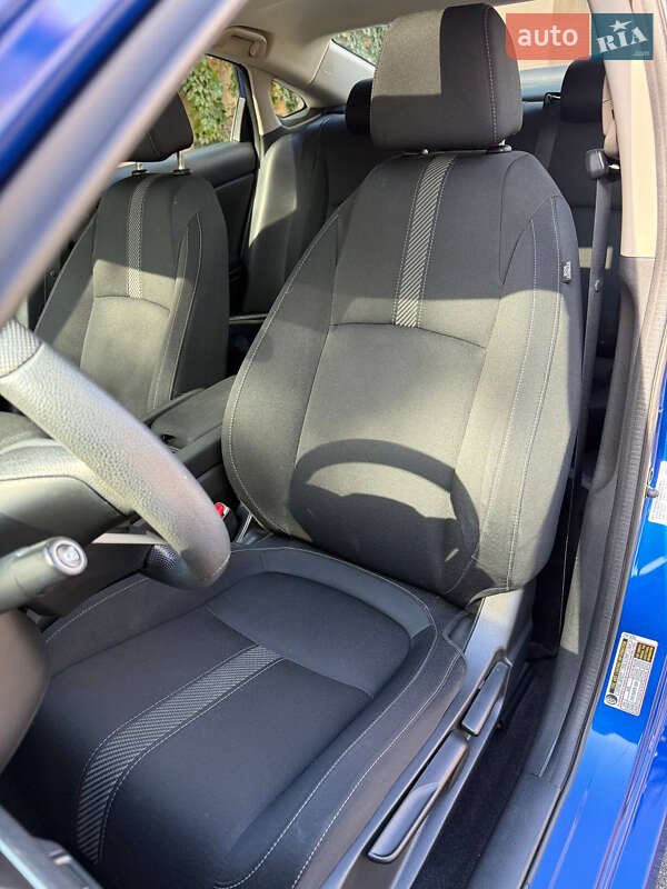 Седан Honda Civic 2017 в Киеве фото 12 Седан Honda Civic 2017 в Киеве