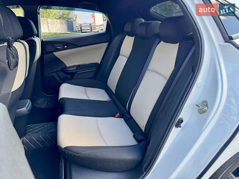 Хэтчбек Honda Civic 2016 в Киеве фото 13 Хэтчбек Honda Civic 2016 в Киеве