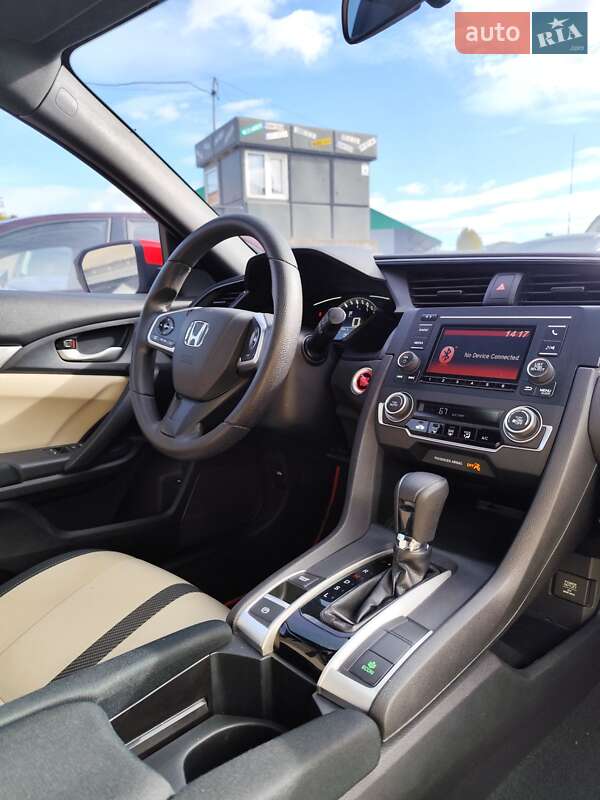 Купе Honda Civic 2017 в Чернигове