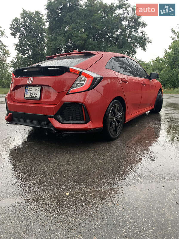 Хэтчбек Honda Civic 2017 в Харькове
