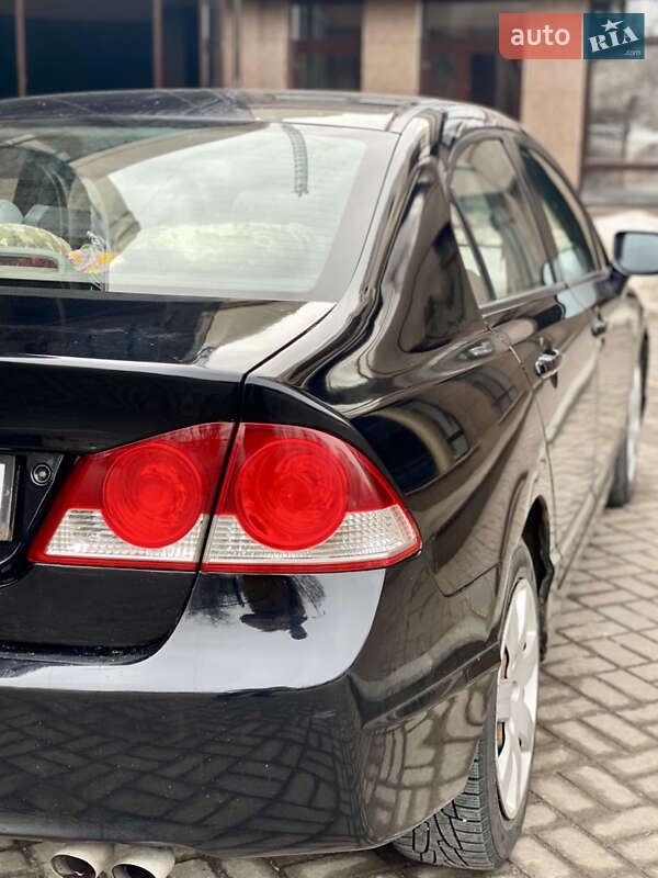 Седан Honda Civic 2007 в Києві