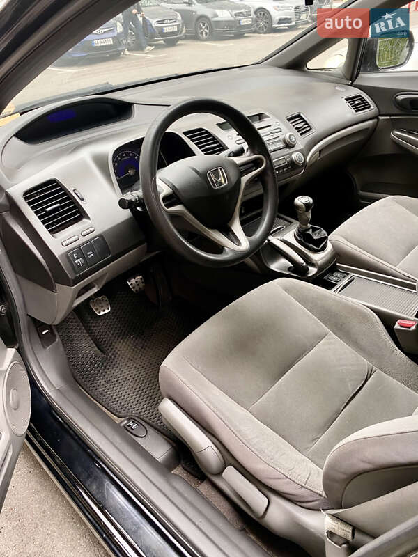 Седан Honda Civic 2007 в Києві