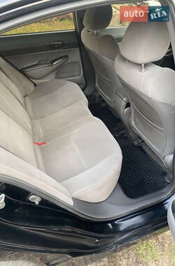 Седан Honda Civic 2007 в  фото 18 Седан Honda Civic 2007 в