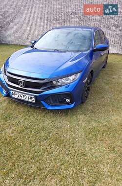 Хэтчбек Honda Civic 2018 в 