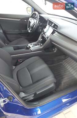 Хэтчбек Honda Civic 2018 в 