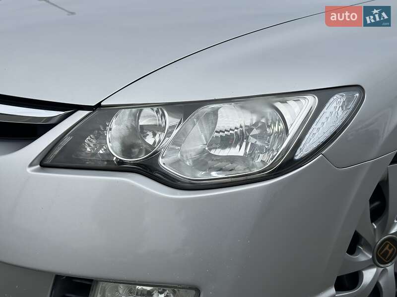 Седан Honda Civic 2007 в Киеве