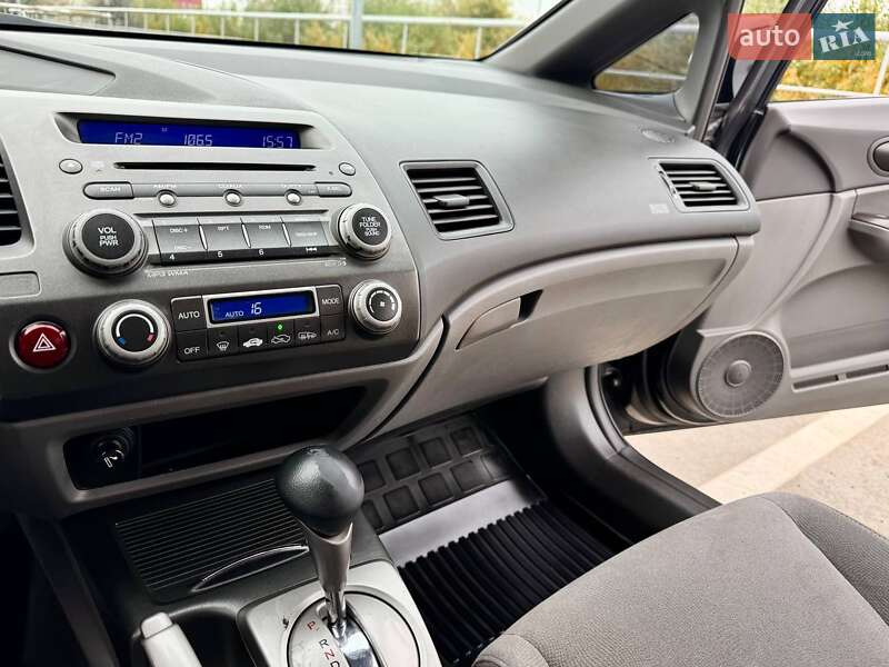 Седан Honda Civic 2007 в Киеве фото 34 Седан Honda Civic 2007 в Киеве