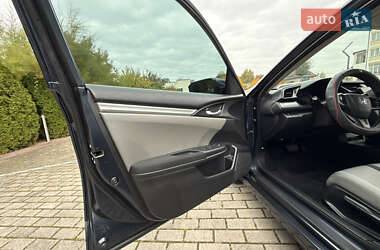 Седан Honda Civic 2016 в 