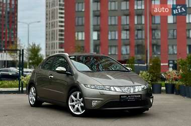 Хэтчбек Honda Civic 2008 в Киеве