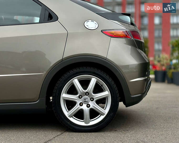 Хетчбек Honda Civic 2008 в Києві фото 10 Хетчбек Honda Civic 2008 в Києві