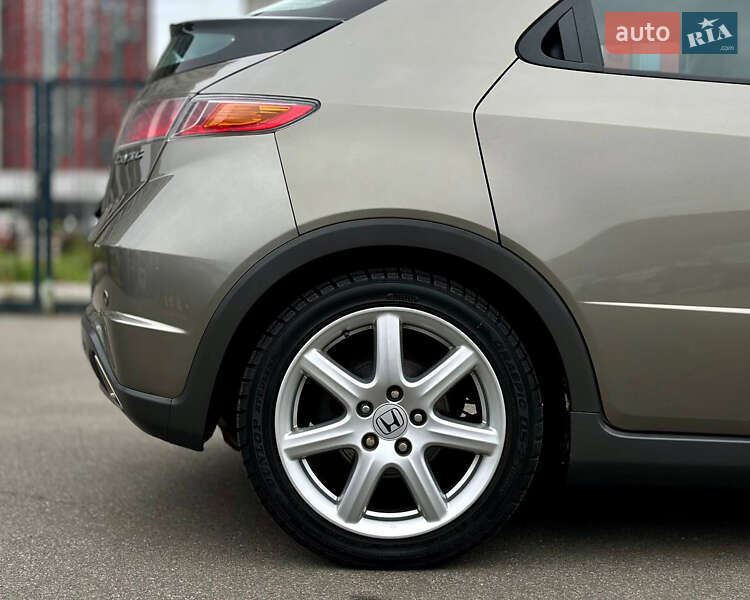 Хетчбек Honda Civic 2008 в Києві фото 12 Хетчбек Honda Civic 2008 в Києві