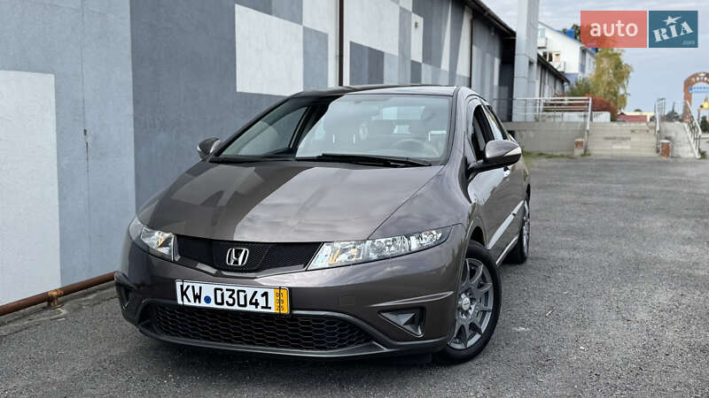 Хетчбек Honda Civic 2010 в Вінниці фото 2 Хетчбек Honda Civic 2010 в Вінниці