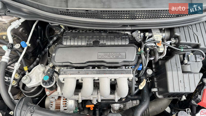 Хетчбек Honda Civic 2010 в Вінниці фото 29 Хетчбек Honda Civic 2010 в Вінниці