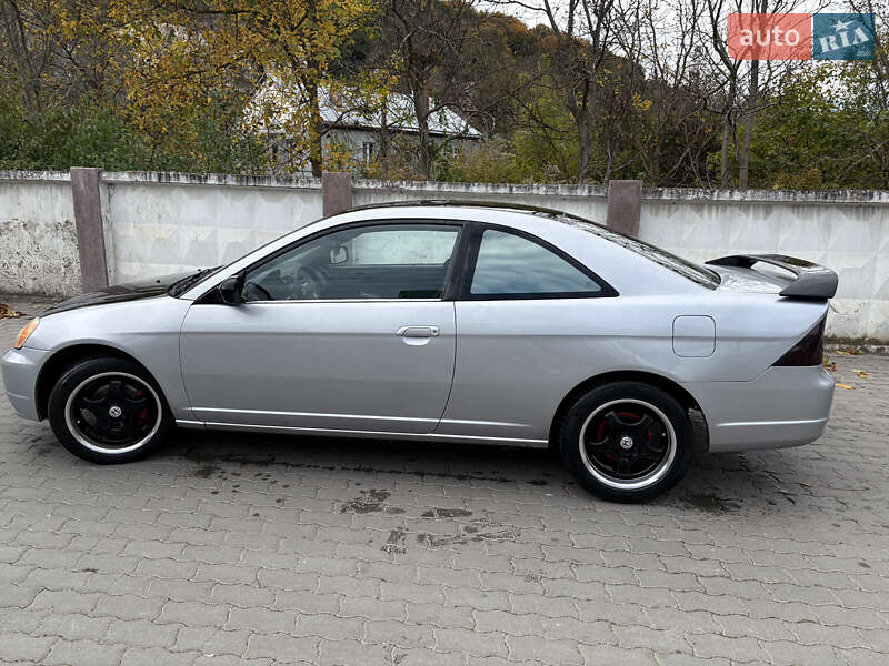 Купе Honda Civic 2002 в Черновцах фото 2 Купе Honda Civic 2002 в Черновцах