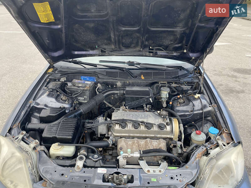 Хэтчбек Honda Civic 1999 в Кропивницком