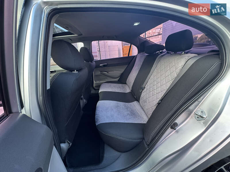 Седан Honda Civic 2006 в Одесі