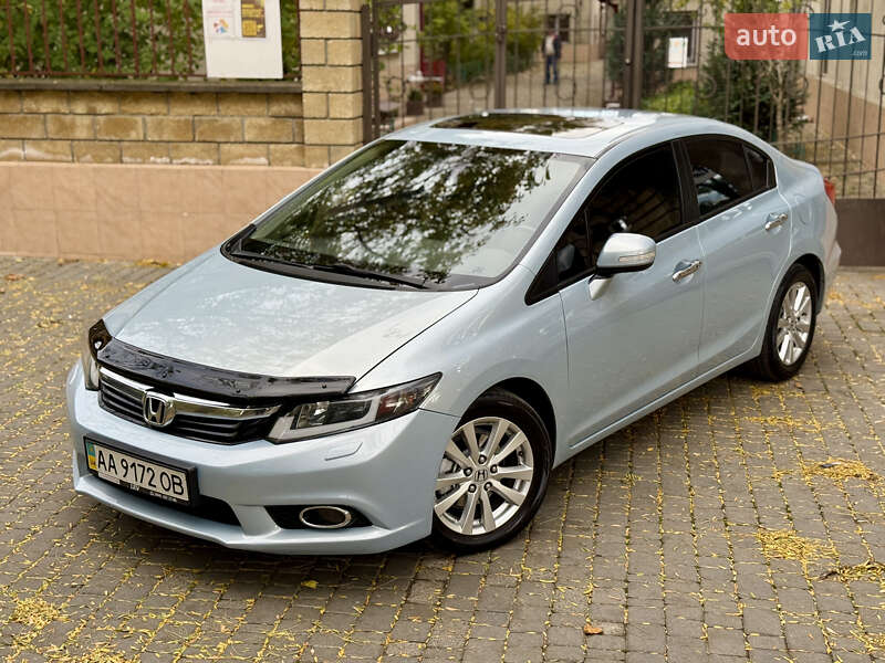 Седан Honda Civic 2012 в Киеве фото 18 Седан Honda Civic 2012 в Киеве