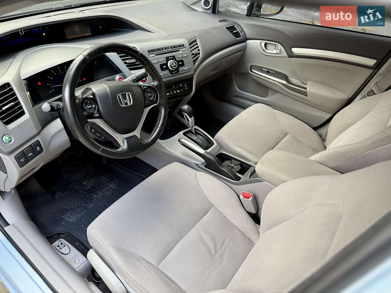 Седан Honda Civic 2012 в Киеве фото 27 Седан Honda Civic 2012 в Киеве