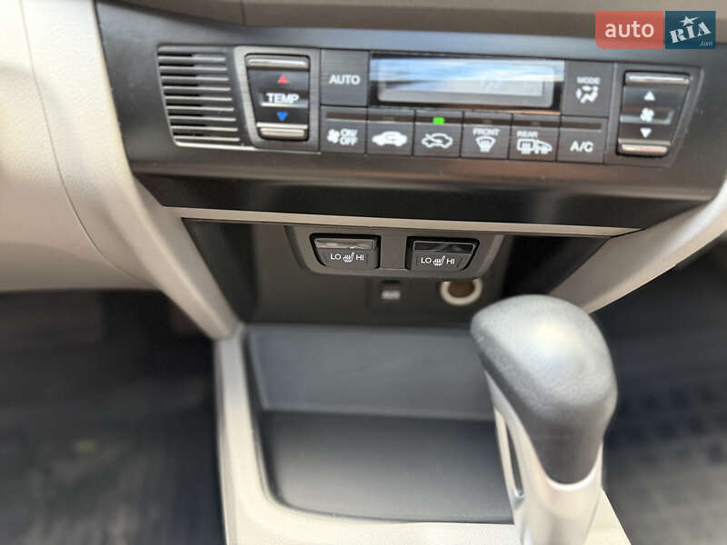 Седан Honda Civic 2012 в Киеве фото 43 Седан Honda Civic 2012 в Киеве