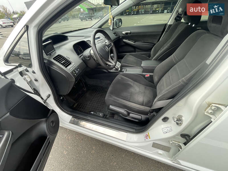 Седан Honda Civic 2008 в Києві