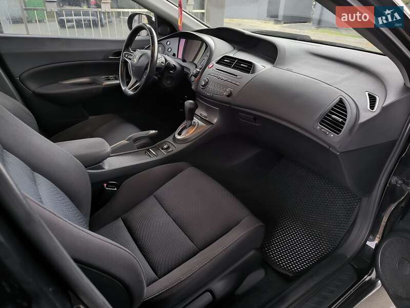 Хэтчбек Honda Civic 2008 в Киеве фото 14 Хэтчбек Honda Civic 2008 в Киеве