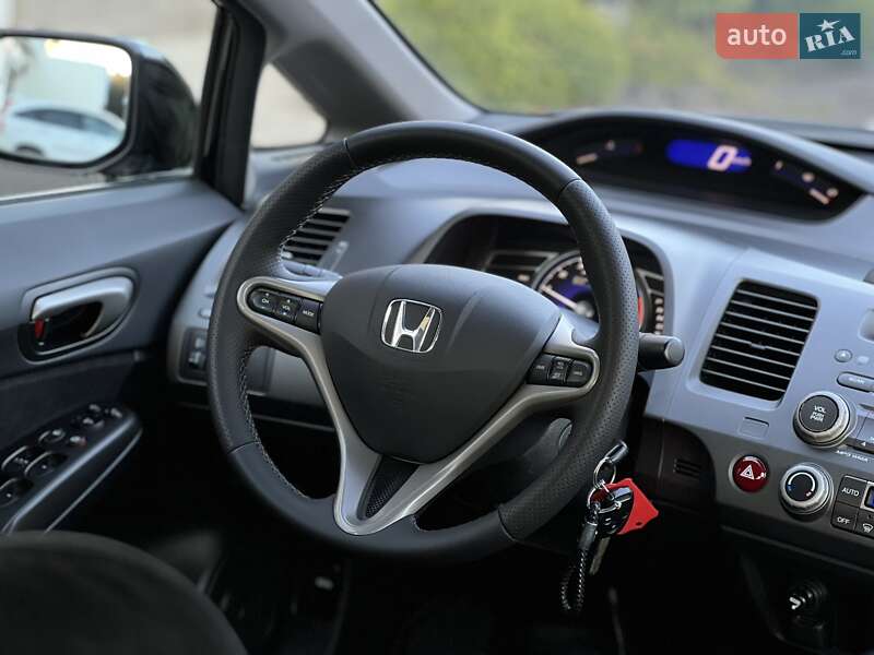Седан Honda Civic 2010 в Рівному фото 35 Седан Honda Civic 2010 в Рівному
