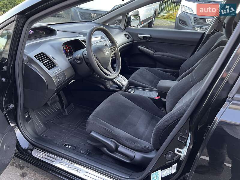 Седан Honda Civic 2010 в Рівному фото 42 Седан Honda Civic 2010 в Рівному