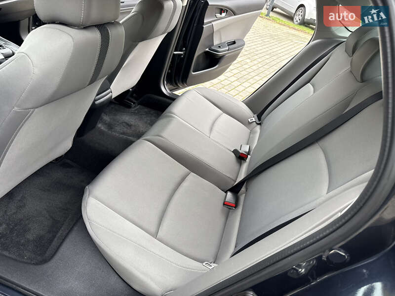 Седан Honda Civic 2016 в Львове фото 24 Седан Honda Civic 2016 в Львове