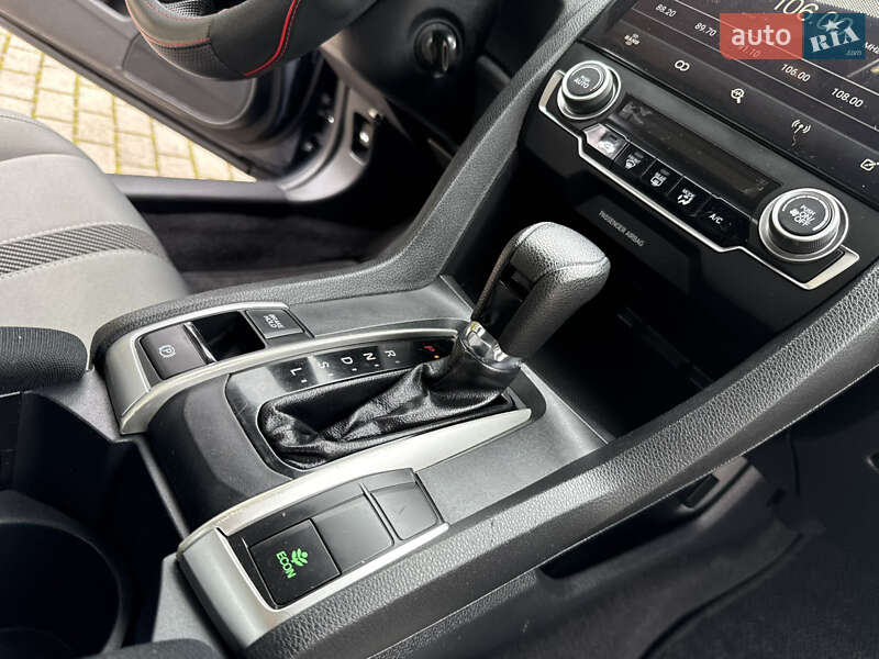 Седан Honda Civic 2016 в Львове фото 36 Седан Honda Civic 2016 в Львове