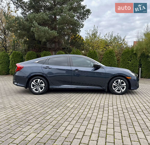 Седан Honda Civic 2016 в Львове фото 56 Седан Honda Civic 2016 в Львове