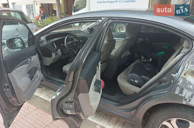 Седан Honda Civic 2013 в 