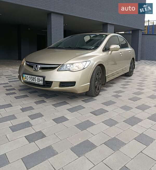 Седан Honda Civic 2008 в Мукачево
