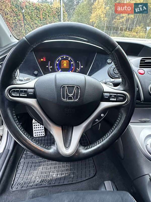 Хетчбек Honda Civic 2008 в Києві фото 18 Хетчбек Honda Civic 2008 в Києві