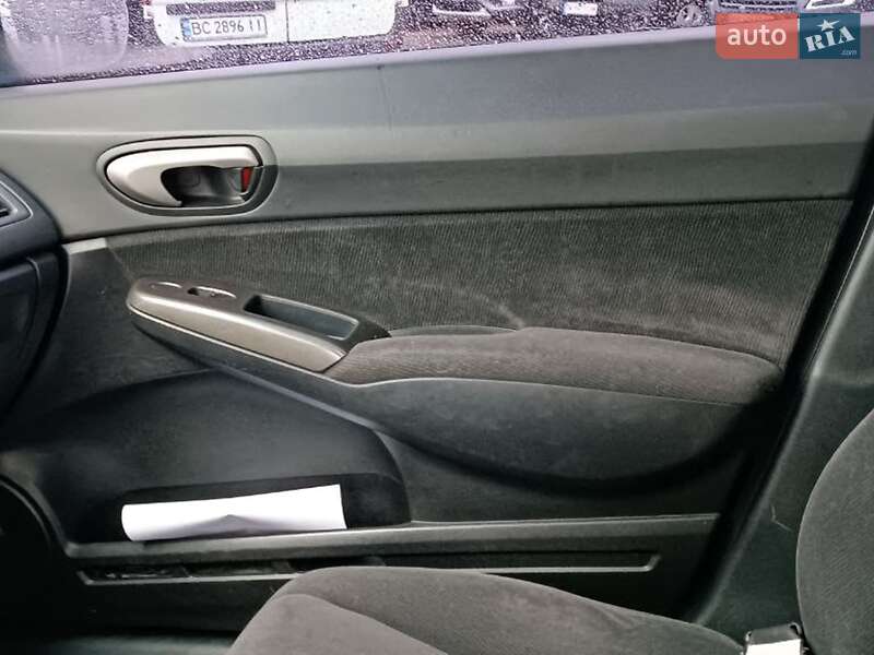 Седан Honda Civic 2007 в Львові