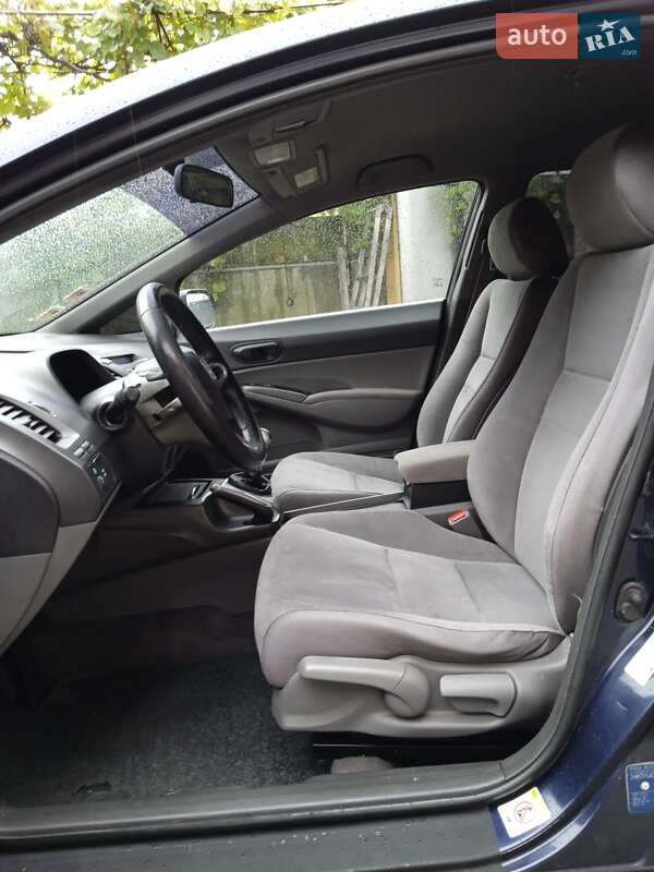 Седан Honda Civic 2007 в Радехові