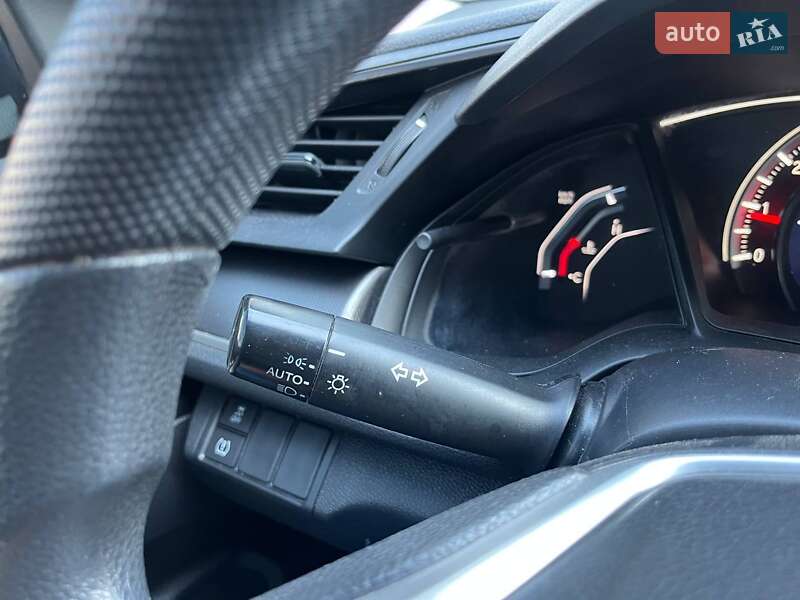 Седан Honda Civic 2017 в Киеве фото 19 Седан Honda Civic 2017 в Киеве